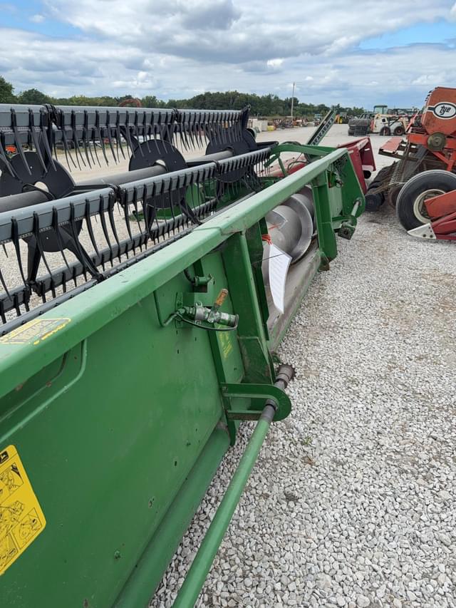 Image of John Deere 918 equipment image 3