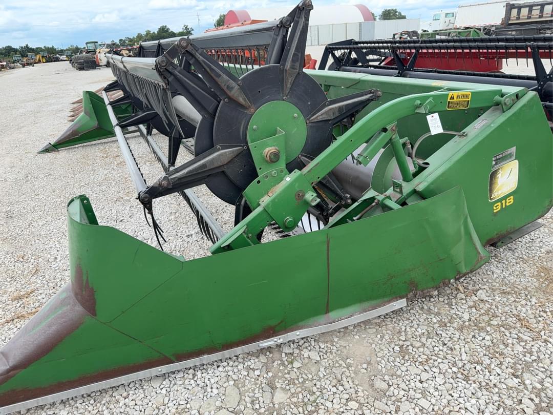 Image of John Deere 918 Primary image