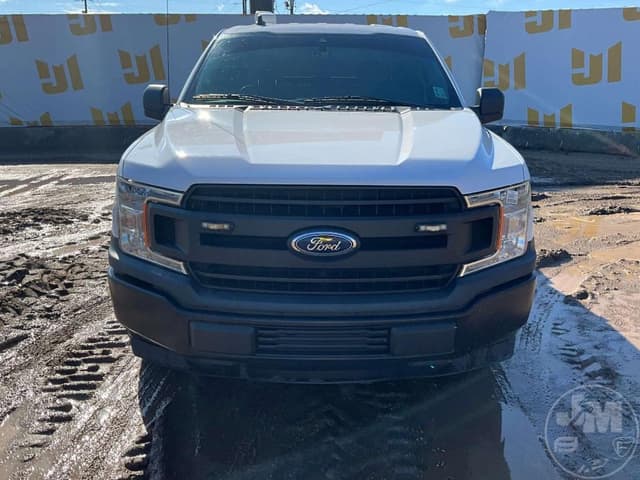 Image of Ford F-150 equipment image 1