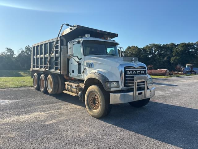 Image of Mack CTP713 equipment image 2