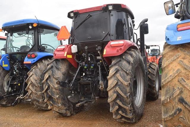 Image of Case IH Farmall 120C equipment image 2