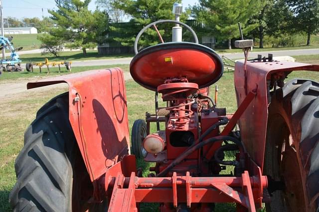 Image of Farmall Super C equipment image 4