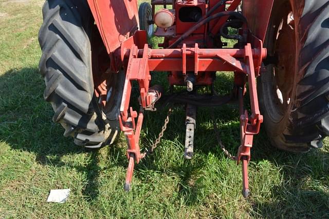 Image of Farmall Super C equipment image 3