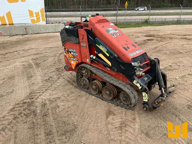 Image of Ditch Witch SK600 equipment image 2