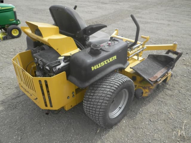 Image of Hustler Super Z equipment image 2