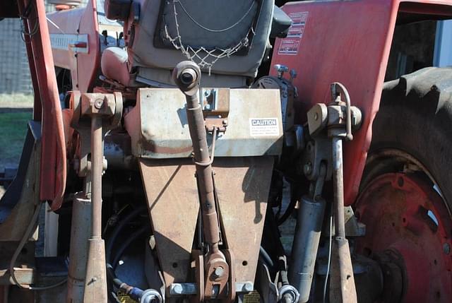 Image of Massey Ferguson 1100 equipment image 4
