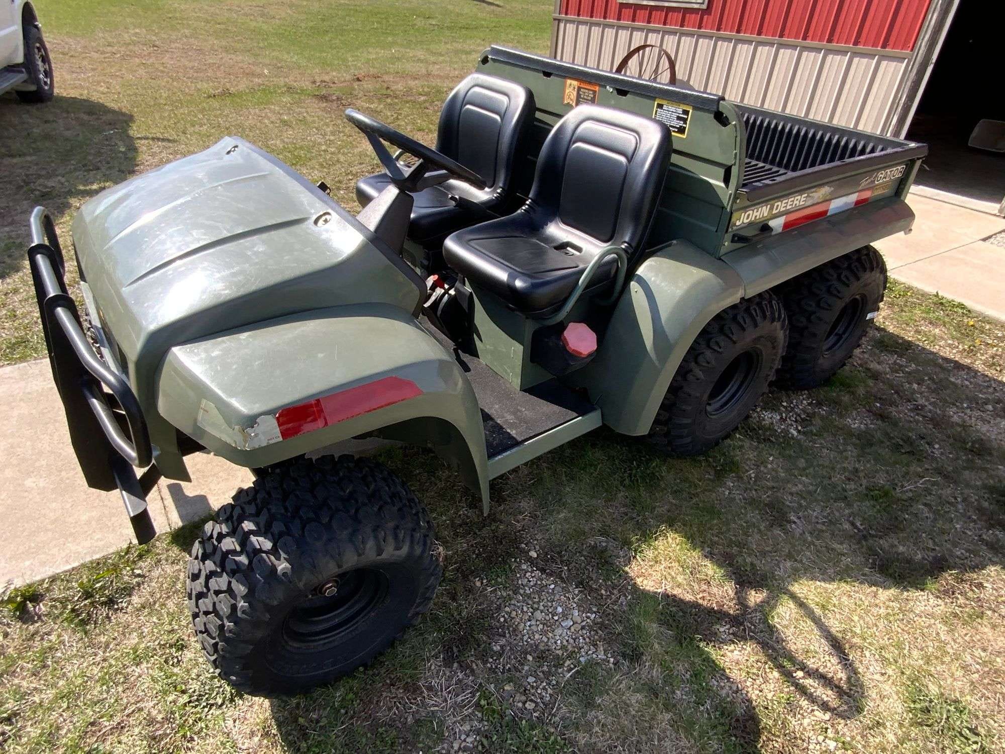 John Deere Trail Gator Equipment Image0