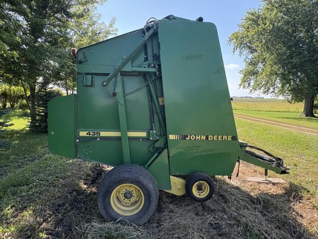 Image of John Deere 435 equipment image 3