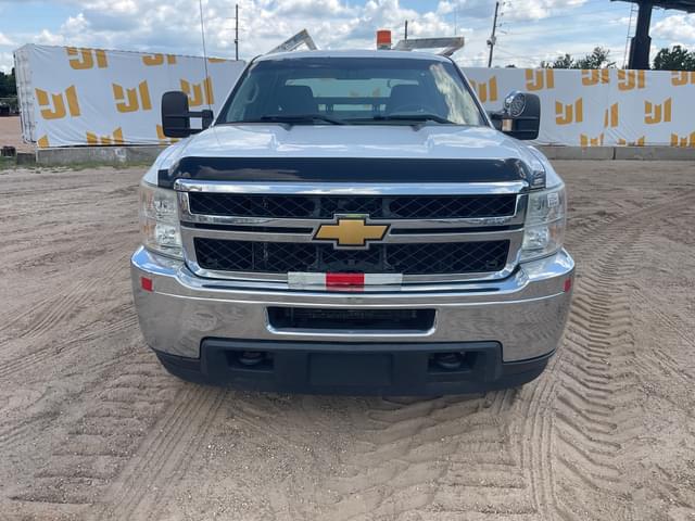 Image of Chevrolet 2500HD equipment image 1