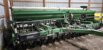 Main image John Deere 750