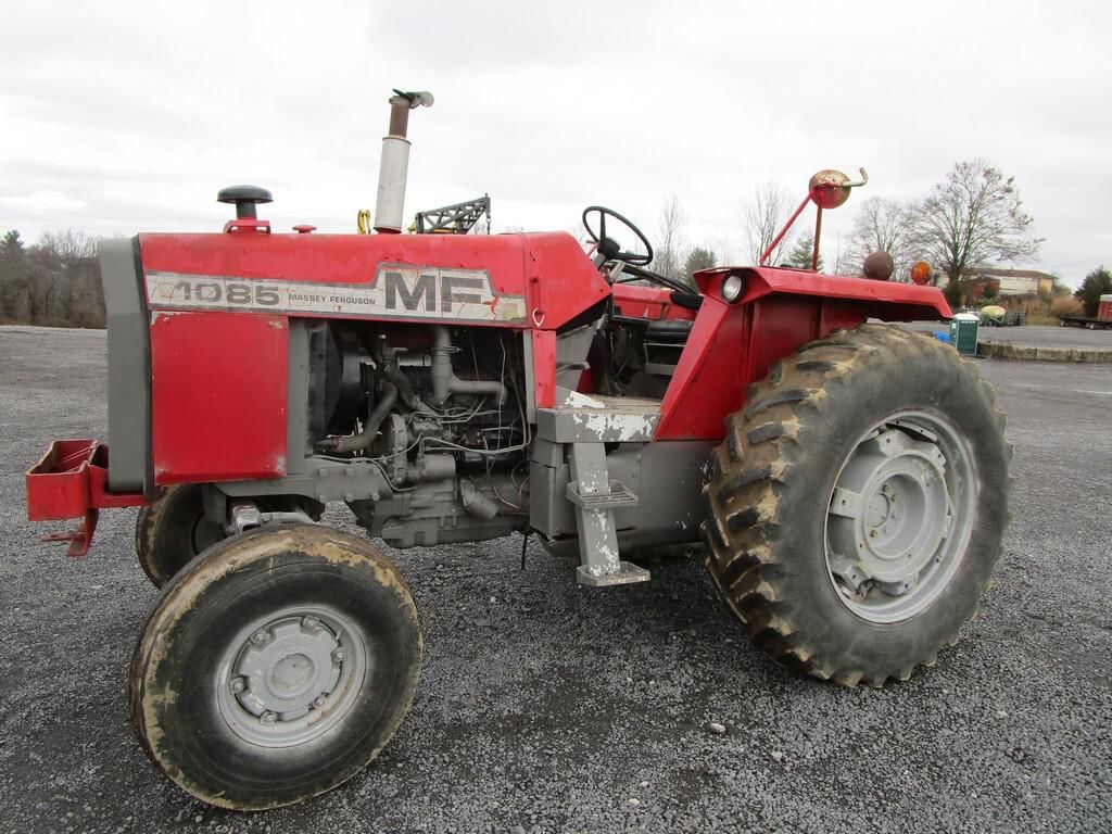 Main image Massey Ferguson 1085
