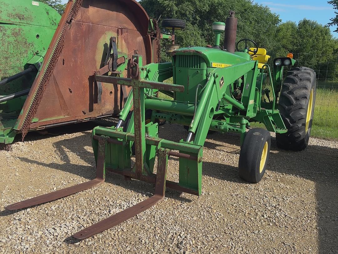 Image of John Deere 4020 Primary image