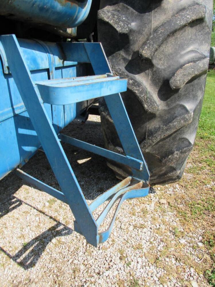 Main image Ford 8210 19