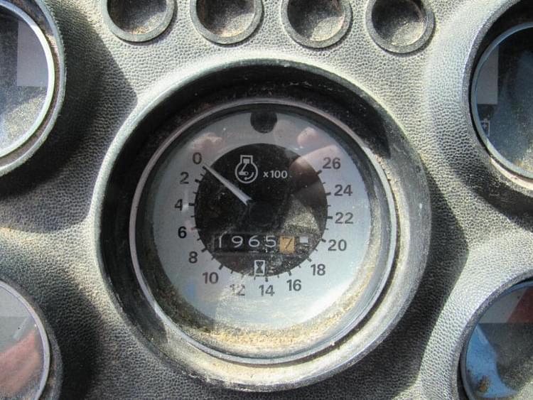 Main image Ford 8210 27