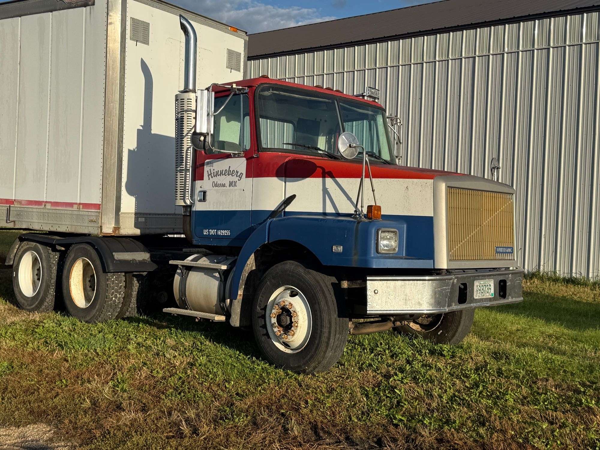 1995 Volvo N14 Equipment Image0