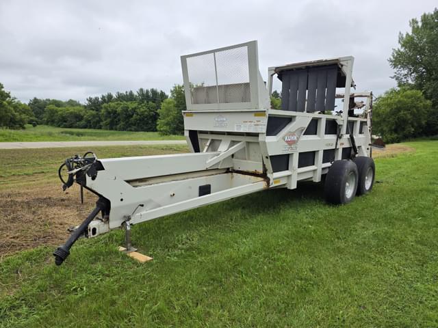 Image of Kuhn Knight 2054 equipment image 2