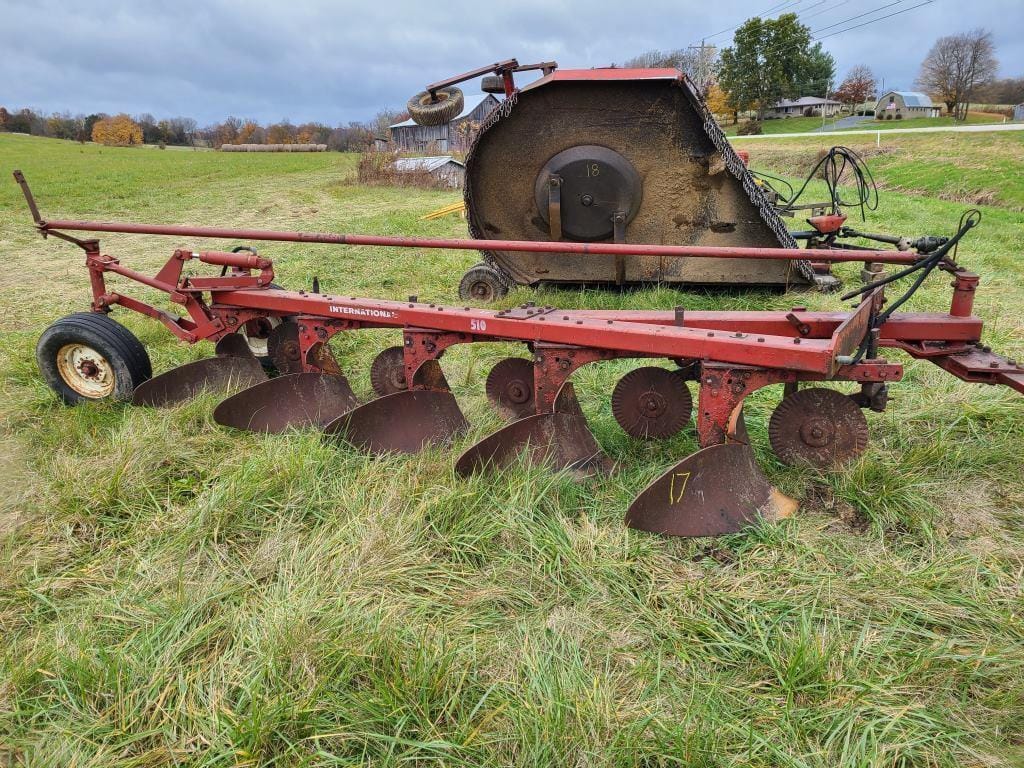 Main image International Harvester 510