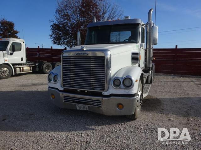Image of Freightliner Coronado equipment image 3