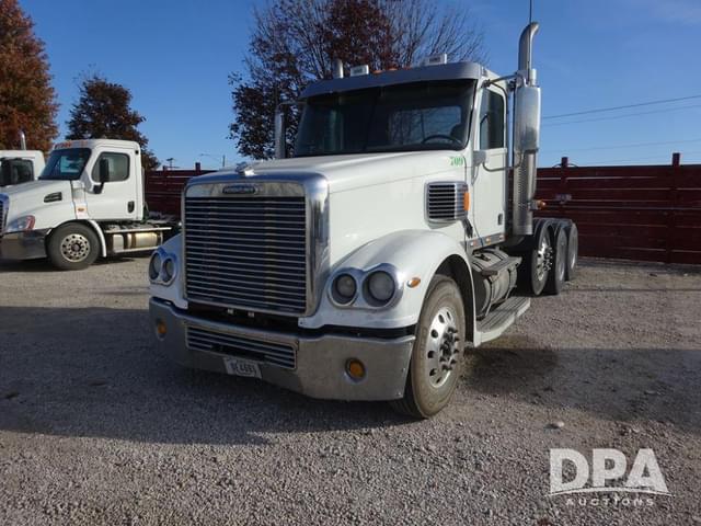 Image of Freightliner Coronado equipment image 2