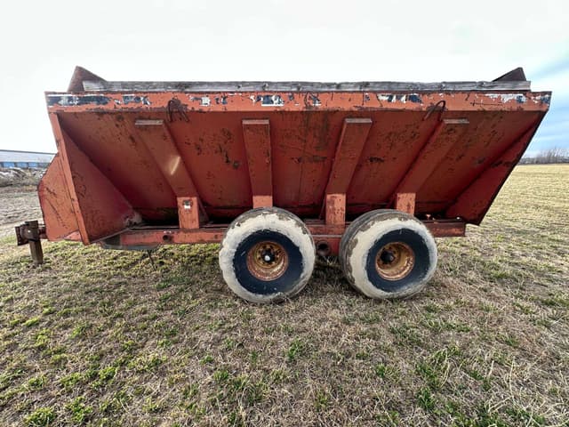 Image of Gehl MS329 equipment image 3