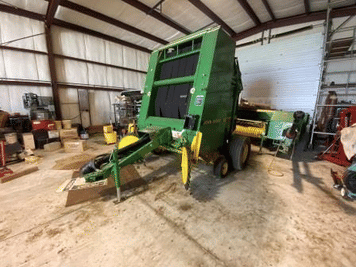 Main image John Deere 435