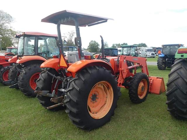 Image of Kubota M7040DT equipment image 2