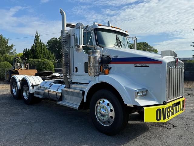 Image of Kenworth T800 equipment image 2