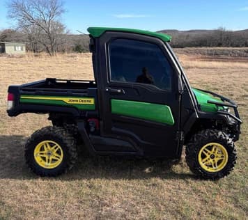 Main image John Deere Gator