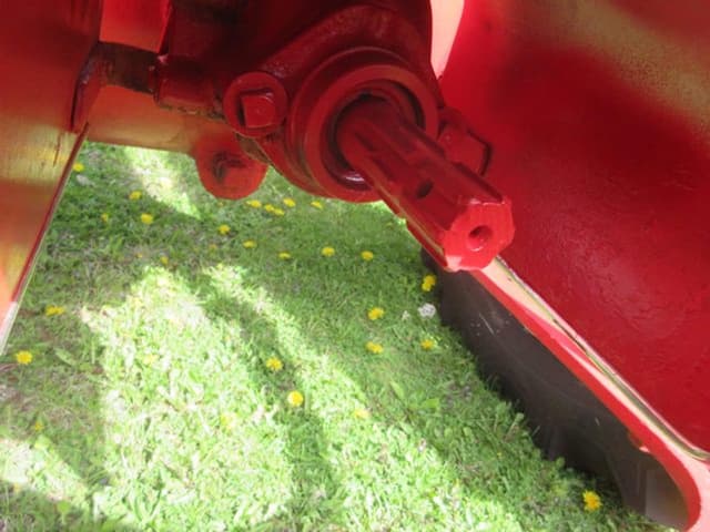 Image of Farmall H equipment image 4