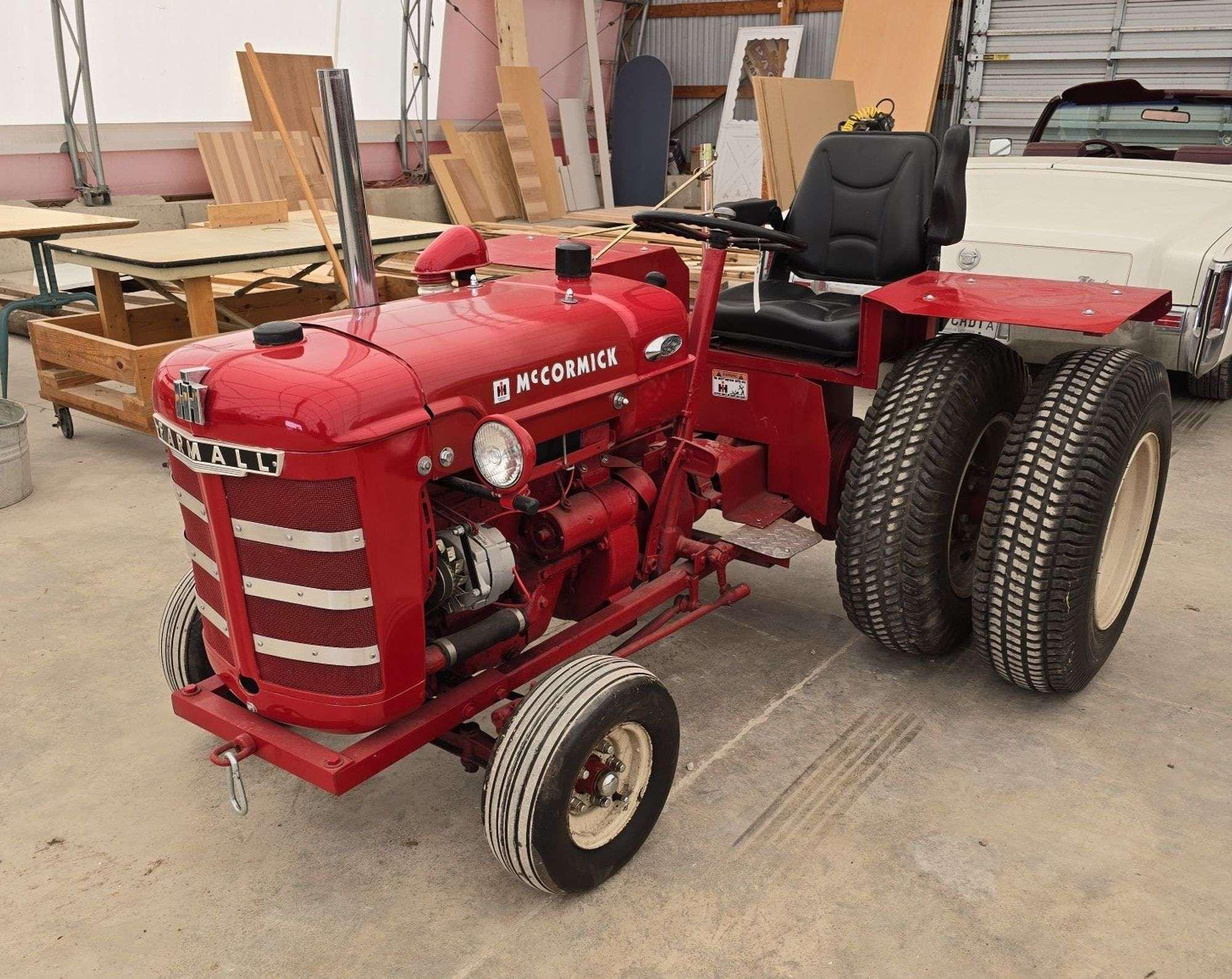 Main image Farmall Undetermined
