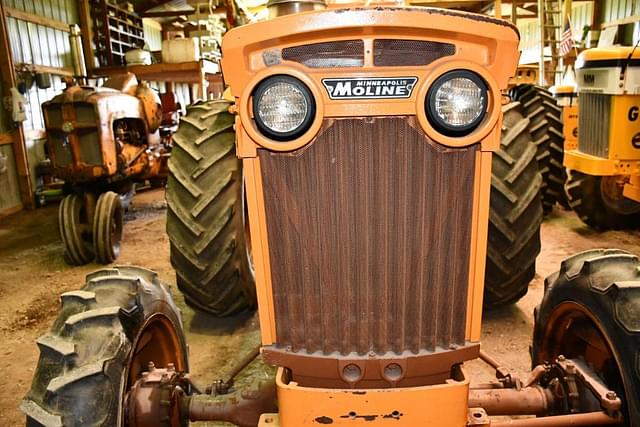 Image of Minneapolis-Moline M-504 equipment image 1