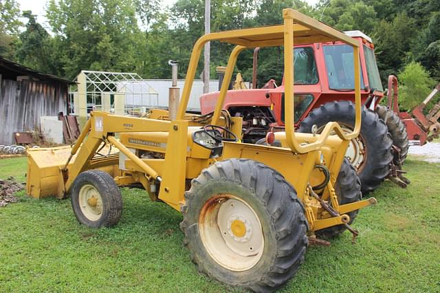 Image of International Harvester 2400A equipment image 1