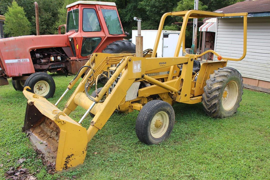 Image of International Harvester 2400A Primary image