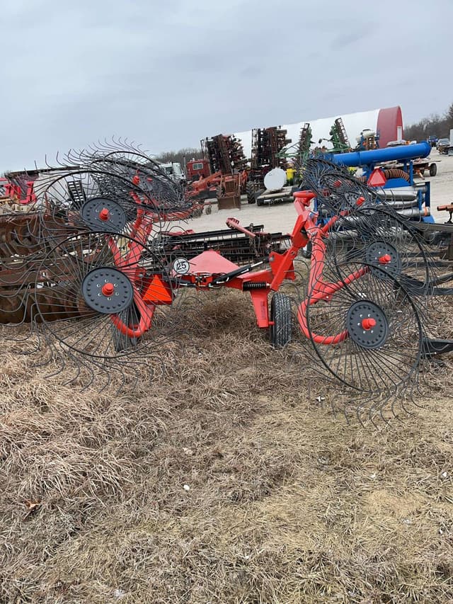 Image of Kuhn SR110GII equipment image 4