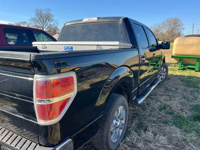 Image of Ford F-150 equipment image 2