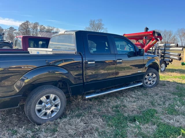 Image of Ford F-150 equipment image 1
