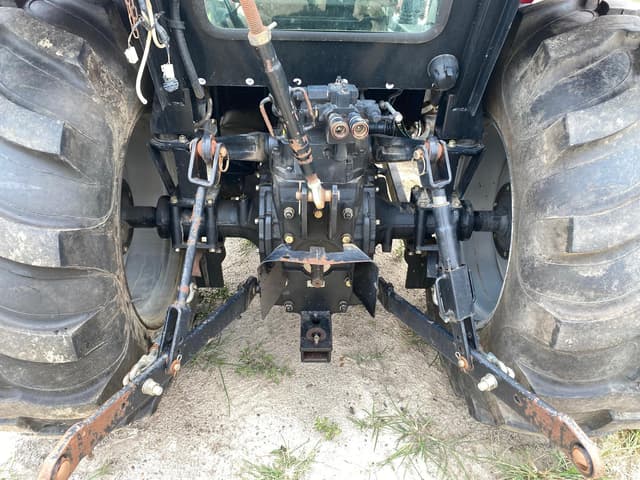 Image of Mahindra 6010 HST equipment image 4