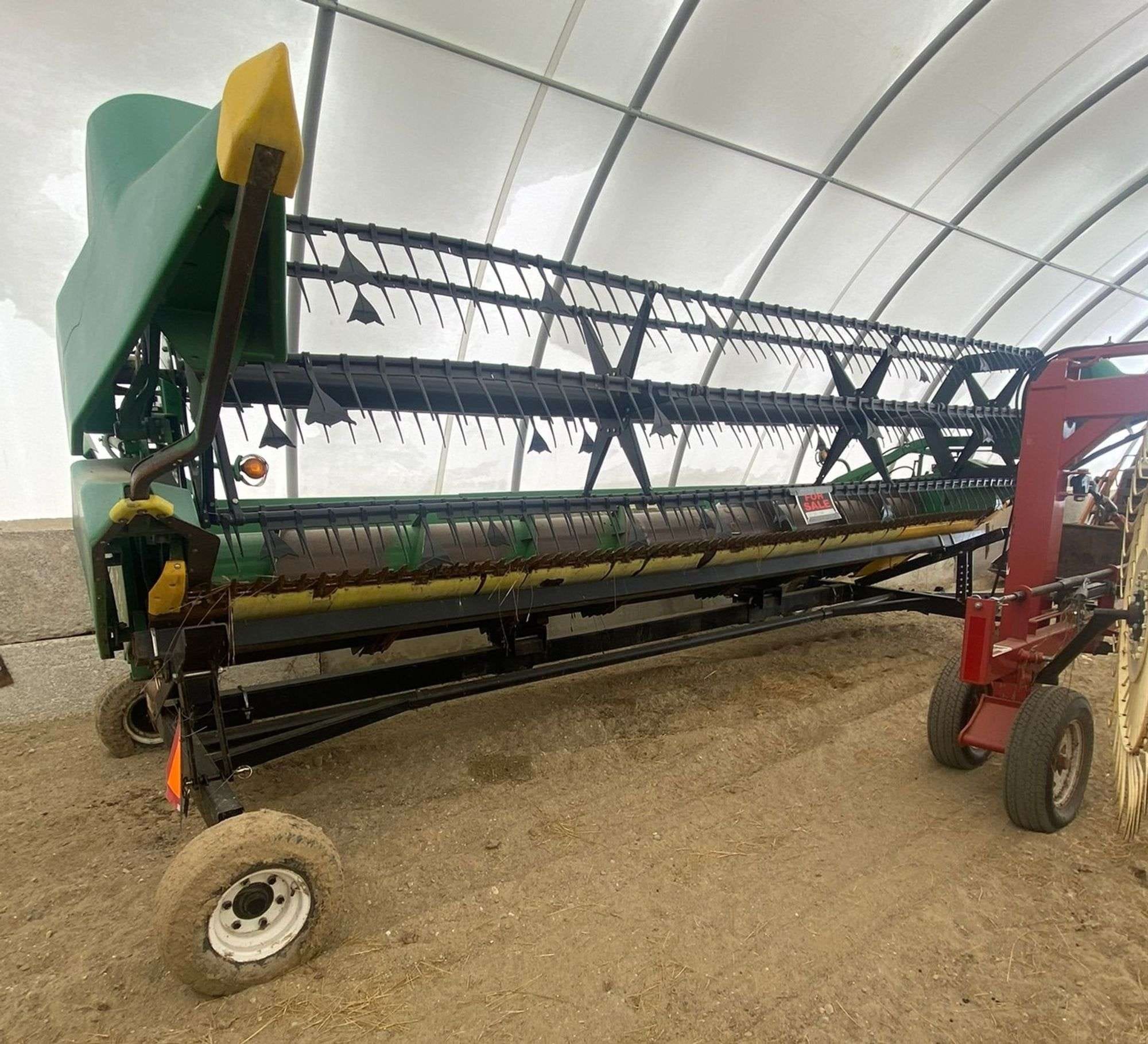 John Deere 920 Equipment Image0