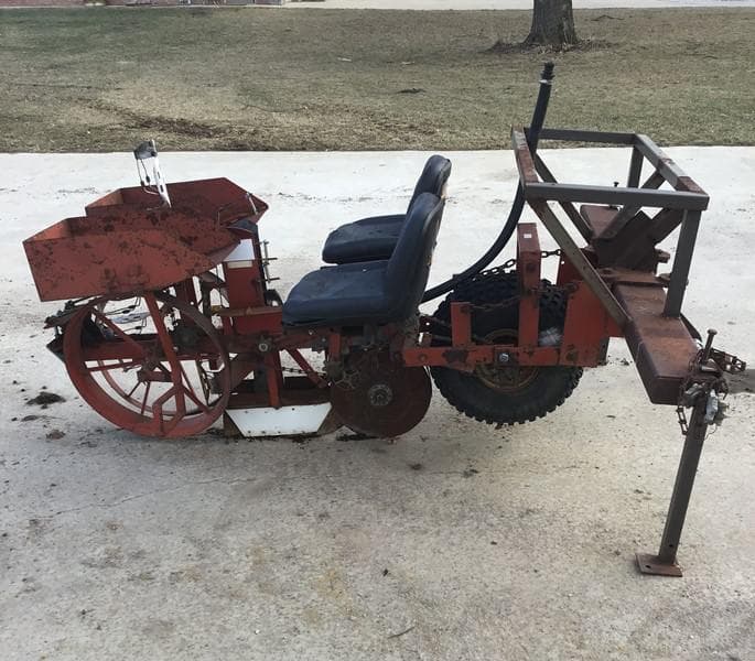 Mechanical Transplanter 1000 Planting Planters for Sale Tractor Zoom