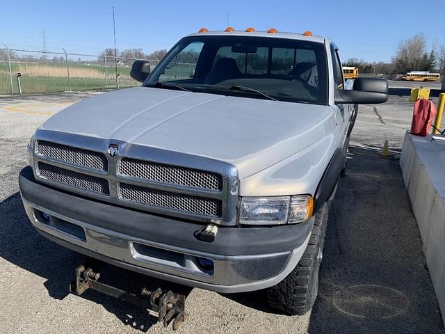 Image of Dodge Ram 2500 equipment image 1
