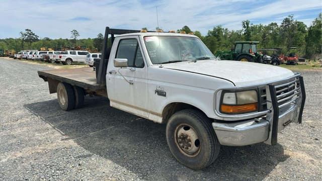 Image of Ford F-350 equipment image 4