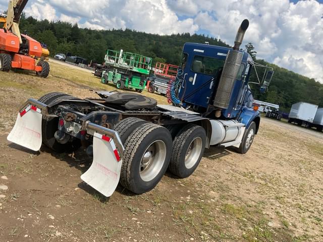Image of Kenworth T800 equipment image 4