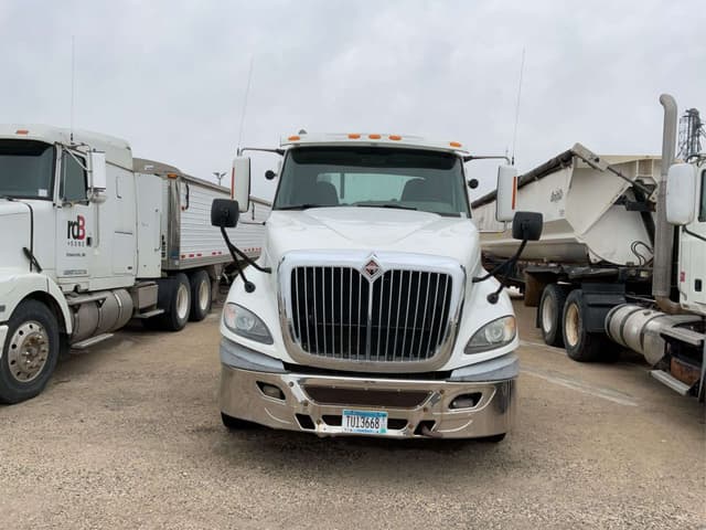 Image of International ProStar equipment image 1