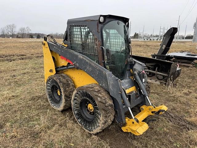 Image of John Deere 316 equipment image 4