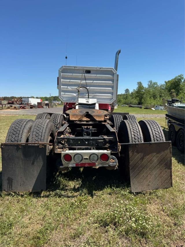 Image of Kenworth T800 equipment image 3