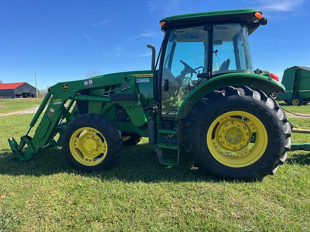 Image of John Deere 5085E equipment image 2