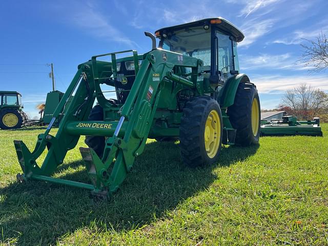 Image of John Deere 5085E equipment image 1