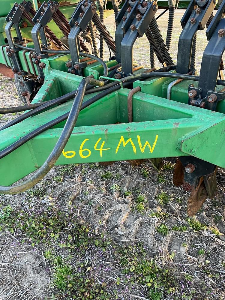 Great Plains Solid Stand 10 Planting Grain Drills for Sale Tractor Zoom