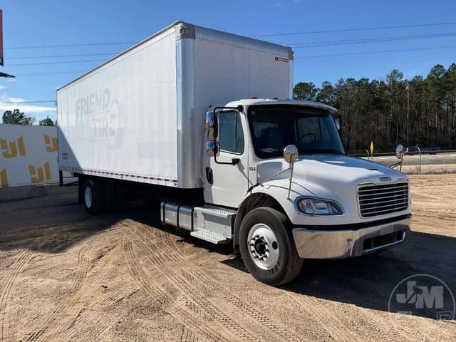 Image of Freightliner M2 equipment image 2