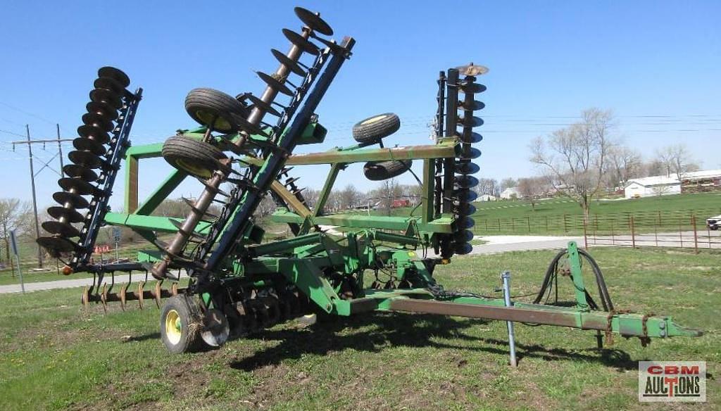 Image of John Deere 630 Primary image